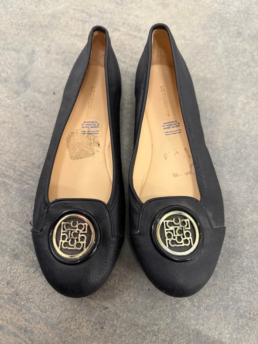 Liz Claiborne Black Leather Logo Medallion Flats